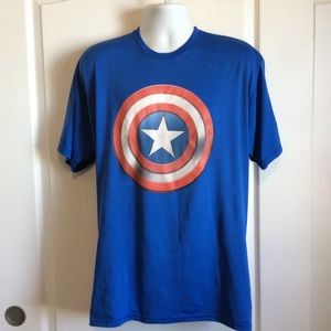 🔲 MARVEL - Captain America T-Shirt